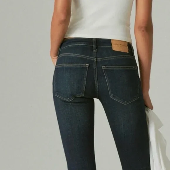 Lucky Brand Lolita Skinny Jeans Size 8/29 Dark Wash - Picture 2 of 8